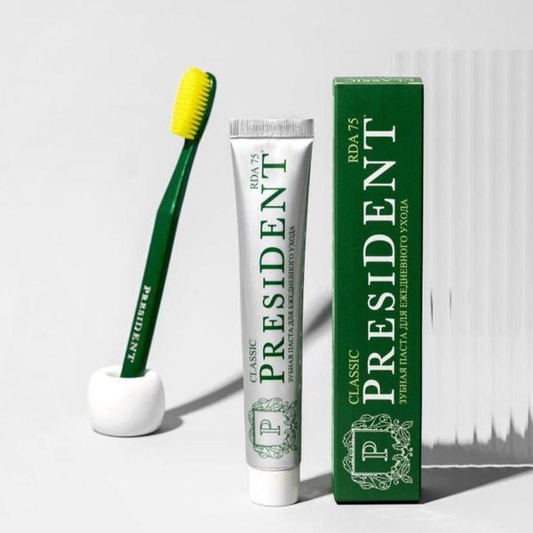 President Kem Đánh Răng Xanh Lá Classic 75 RDA Ngăn Ngừa Sâu Răng Chố Trám, Dùng Hằng Ngày Tăng Cường Men Răng Và Giảm Đau 75g