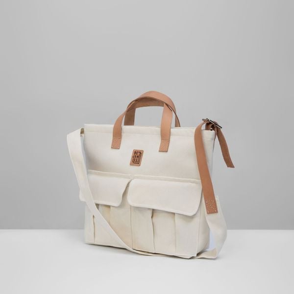 NOVEL MESSENGER BAG 2024