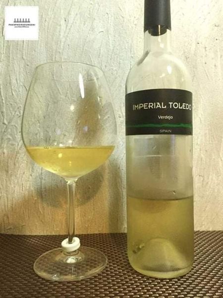 Rượu vang trắng Imperial Toledo