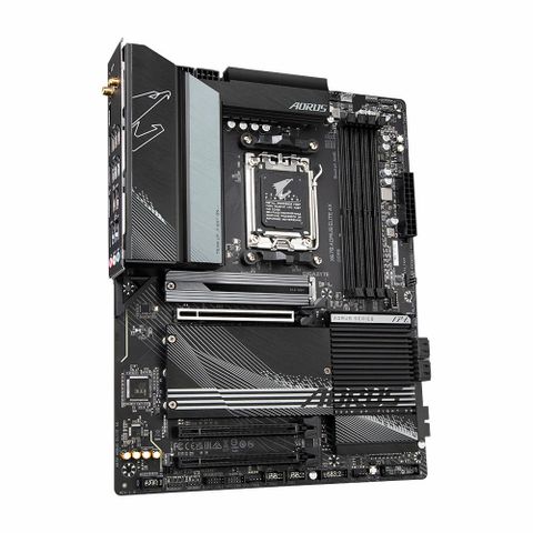  GIGABYTE X670 AORUS ELITE AX DDR5 