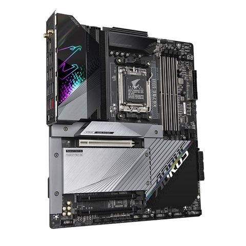  GIGABYTE X670E AORUS MASTER DDR5 