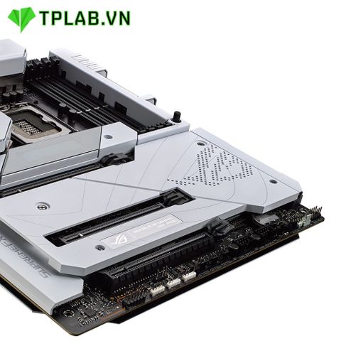  ASUS ROG MAXIMUS Z690 FORMULA DDR5 