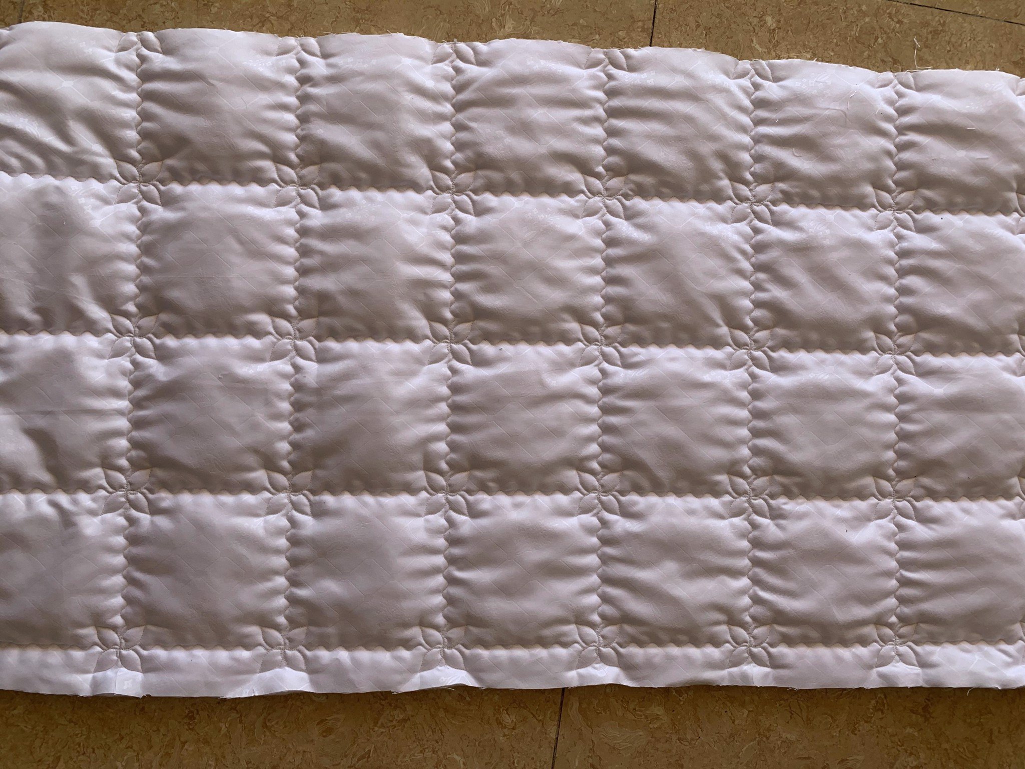 Mẫu trần số 10