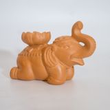  Đế Bỏ Nến Tealight - Con Voi Quỳ - DN58 