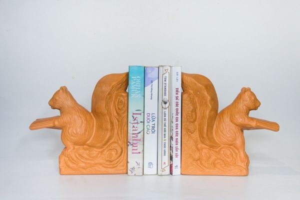  Kê Sách Đất Nung - Con Sóc - HD01 