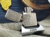 BẬT LỬA ZIPPO BẠC ĐÚC NGUYÊN KHỐI STERLING CHỦ ĐỀ VÂN GÕ BÚA 5 MẶT NĂM 2001 ZB8