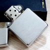 BẬT LỬA ZIPPO CHROME TRƠN PHAY XƯỚC ĐỜI XII NĂM 1996 ZL198