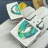 BẬT LỬA ZIPPO MẠ BẠC HOA VĂN KHẢM XÀ CỪ (KHẢM TRAI) CÁ HEO ZN83