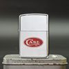 BẬT LỬA ZIPPO CHROME BÓNG CHỦ ĐỀ CASE BẢN XUẤT CHÂU ÂU ĐỜI X NĂM 1994 ZL119