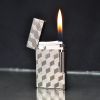 Bật lửa Dupont ô vuông 3D trắng D49T