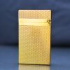 Bật lửa Dupont ô vuông nhỏ vàng D108