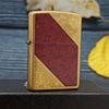 BẬT LỬA ZIPPO BRASS HOA VĂN SƠN ĐỎ NĂM 2015 Z66