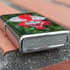 BẬT LỬA ZIPPO CHROME BÓNG SƠN HẤP NHIỆT CHỦ ĐỀ CHÚ HỀ MA QUÁI ĐỜI XVI NĂM 2000 ZL245