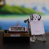 BẬT LỬA ZIPPO CHROME BÓNG SƠN HẤP NHIỆT CHỦ ĐỀ NAI RỪNG ĐỜI XVI NĂM 2000 ZL50