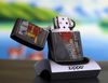 BẬT LỬA ZIPPO CHROME BÓNG SƠN HẤP NHIỆT CHỦ ĐỀ ĐẦU MÁY XE LỬA ĐỜI XIV NĂM 1998 ZL53