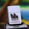 BẬT LỬA ZIPPO CHROME BÓNG SƠN HẤP NHIỆT CHỦ ĐỀ SONG MÃ ĐỜI XIII NĂM 1997 ZL47