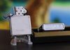 BẬT LỬA ZIPPO CHROME BÓNG SƠN HẤP NHIỆT CHỦ ĐỀ ĐẠI BÀNG ĐỜI XVI NĂM 2000 ZL49