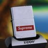 BẬT LỬA ZIPPO CHROME VINTAGE CHỦ ĐỀ SUPREME ĐỜI XIV NĂM 1998 ZL138