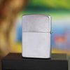 BẬT LỬA ZIPPO MARLBORO EMBLEM HOA VĂN NĂM 2003 Z11