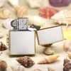 BẬT LỬA ZIPPO USA XUẤT NHẬT MẠ VÀNG NGỰA NỔI NỀN BẠC DEMI VÀNG SANG TRỌNG - ZN95