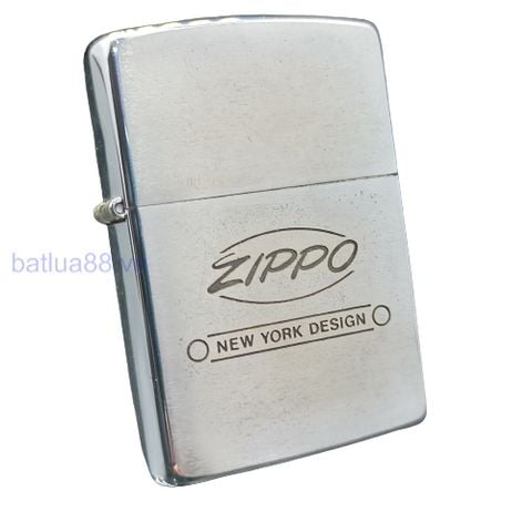 BẬT LỬA ZIPPO ĐÁY LỒI CHỮ XÉO ĐỜI LA MÃ HIẾM GẶP ĐỜI VI LA MÃ SẢN XUẤT NĂM 1990 ZCU19