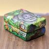 Bộ Sưu Tập Zippo ZS30 - Kỷ Niệm 25 Năm Bản Bí Ẩn Rừng Xanh 1995