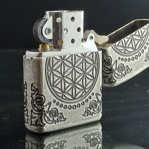 Bật Lửa Zippo 29670 – Zippo Armor Multicut Tree of Life Antique Silver Z263