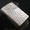 BẬT LỬA ZIPPO BẠC ĐÚC NGUYÊN KHỐI STERLING CHỦ ĐỀ VÂN GÕ BÚA 5 MẶT NĂM 2005 ZB48