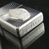 BẬT LỬA ZIPPO ỐP HÌNH PHẬT PHÁT QUANG TRẮNG - ZN127