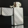 BẬT LỬA ZIPPO SLIM CỔ HIẾM 7 VẠCH HUYỀN NĂM 1983 - ZL285
