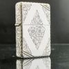 BẬT LỬA ZIPPO BẠC ĐÚC NGUYÊN KHỐI STERLING KHẮC THỦ CÔNG SỦI TAY HOA VĂN KÍN 5 MẶT SẢN XUẤT NĂM 2007 - ZBU48