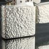 BẬT LỬA ZIPPO BẠC ĐÚC NGUYÊN KHỐI STERLING CHỦ ĐỀ VÂN GÕ BÚA 5 MẶT NĂM 2004 ZBU55