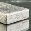 BẬT LỬA ZIPPO BẠC ĐÚC NGUYÊN KHỐI STERLING CHỦ ĐỀ VÂN GÕ BÚA 5 MẶT NĂM 2004 ZBU55