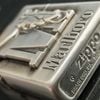 BẬT LỬA ZIPPO MARLBORO BIG M NĂM 2003 Z284