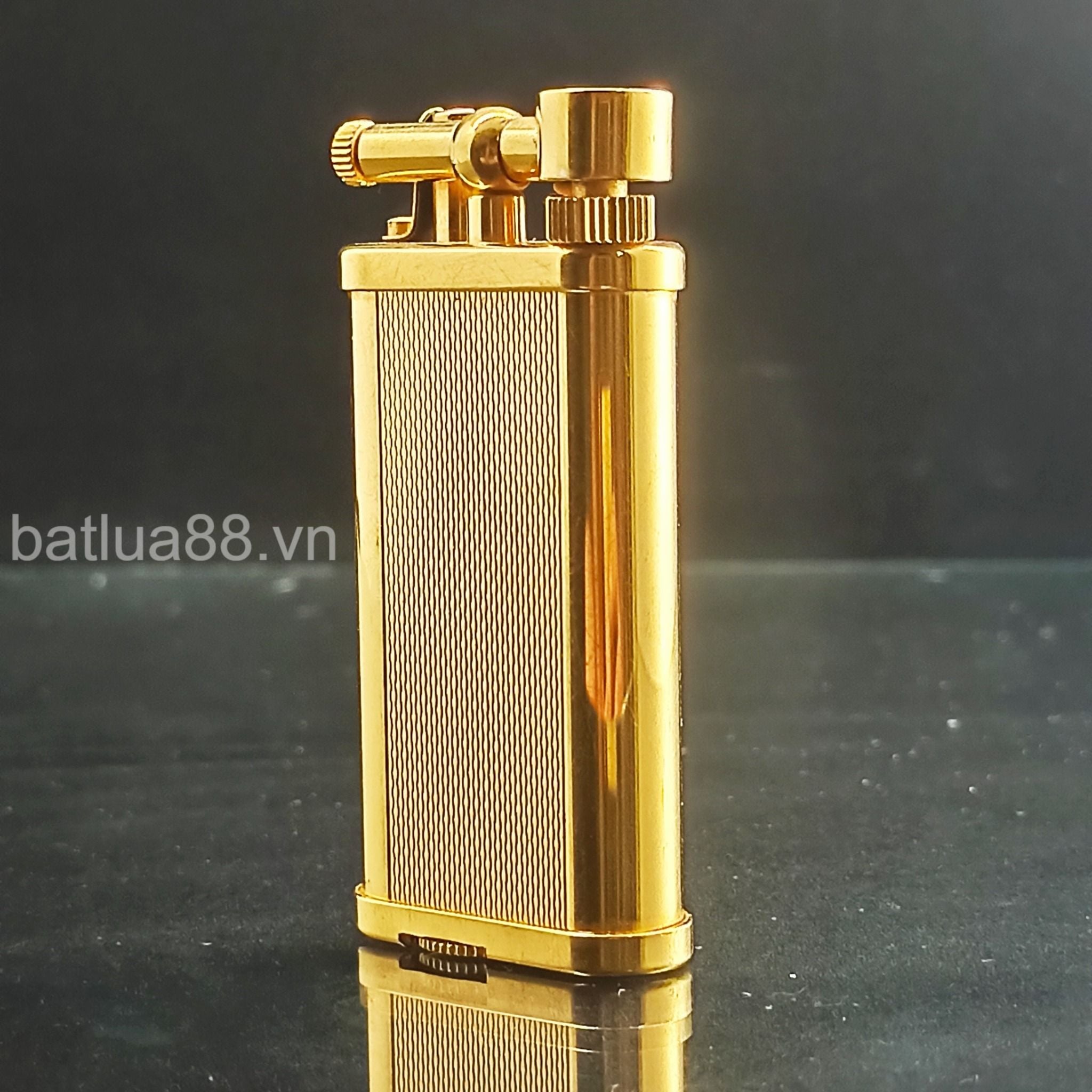 Bật Lửa Dunhill Bọc Vàng Vân Xéo Cơ Chế Đầu Búa DH88