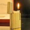 Bật Lửa Dupont Bọc Vàng Vân Sóng Ngang 1 Lỗ Phom Cao DP98