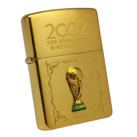 Bật Lửa Zippo Wold Cup Bản Limited Cực Hiếm Mạ Vàng Đắp Nổi Vàng 2 Mặt Năm 2002 ZN134