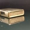 BẬT LỬA ZIPPO ĐỒNG KHỐI MẠ VÀNG TRƠN ĐỜI VIII LA MÃ NĂM 1992 ZL317