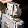Bật Lửa Zippo Đồng Khối Mạ Chrome Xước Vintage Chặt Góc, Bản Thử Nghiệm I La Mã Không Mộc Tháng Năm 1985 Cực Hiếm ZQH65