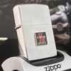 Bật Lửa Zippo Cổ Đồng Khối Mạ Chrome Phay Xước Khắc Ăn Mòn Phủ Sơn Năm 1974 Đời 8 Vạch Sắc ZC130