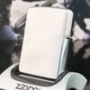 Bật Lửa Zippo Cổ Đồng Khối Mạ Chrome Phay Xước Khắc Ăn Mòn Phủ Sơn Năm 1970 Đời 4 Vạch Thẳng ZC133