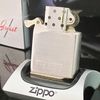 Bật Lửa Zippo Cổ Đồng Khối Mạ Chrome Phay Xước Khắc Ăn Mòn Phủ Sơn Năm 1958 Đời 8 Chấm ZC116
