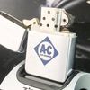 Bật Lửa Zippo Cổ Đồng Khối Mạ Chrome Phay Xước Khắc Ăn Mòn Phủ Sơn Năm 1957 Đời 8 Chấm Pat Lệch ZC117