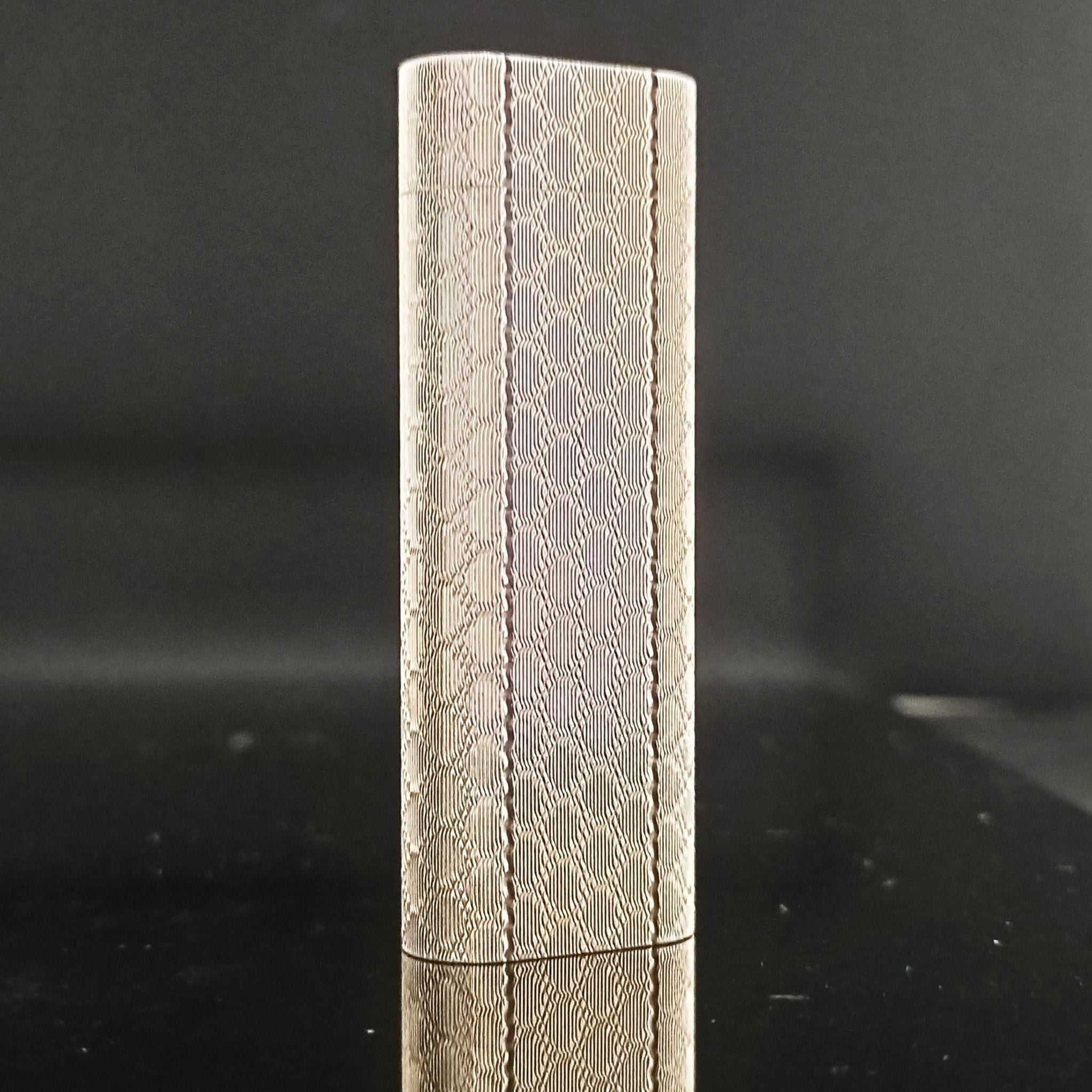 Bật Lửa Catier Pháp Bọc Vàng Vân Xéo Gas Đá Như Dunhill  CT90