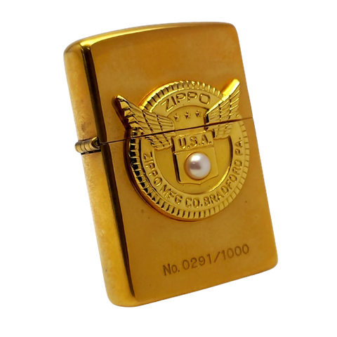 Bật Lửa Zippo Gold Plated Mạ Vàng Đính Ngọc Trai Kèm Bình Xăng Di Động Bản Giới Hạn 1000 Chiếc Trên Toàn Thế Giới Đời IX La Mã Năm 1993 ZQH75