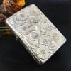 Bật Lửa Zippo Bạc Đúc Nguyên Khối Sterling Chạm Khắc Thủ Công Hoa Văn 5 Mặt Năm 2003 ZBU98