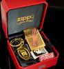 Bật Lửa Zippo Đồng Khối Mạ Vàng Hoa Văn Men Đá Đỏ Đời XII La Mã Năm 1996 Rất Hiếm ZQH74