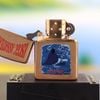 BẬT LỬA ZIPPO BRASS SƠN HẤP NHIỆT CHỦ ĐỀ TẦU Z30