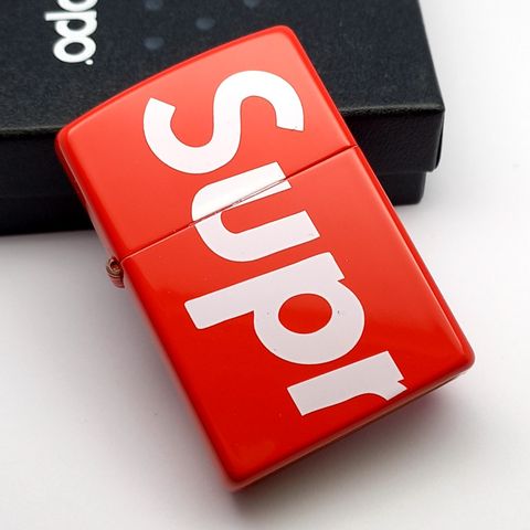 Bật Lửa Zippo Supreme Logo Zippo Z278