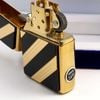 Bật Lửa Zippo Brass Emblem Mạ Vàng Đen Sang Trọng Đời XIV La Mã Năm 1998 ZL434